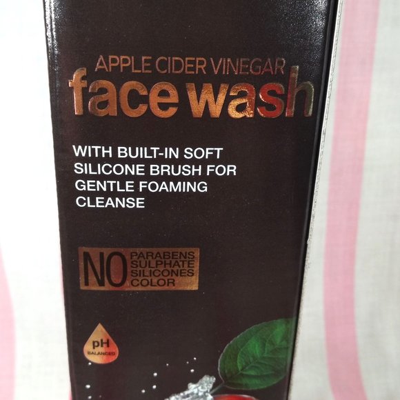 WOW Skin Science Apple Cider Vinegar Foaming Face Wash w/Brush Acne Pore Cleaner - Picture 5 of 11